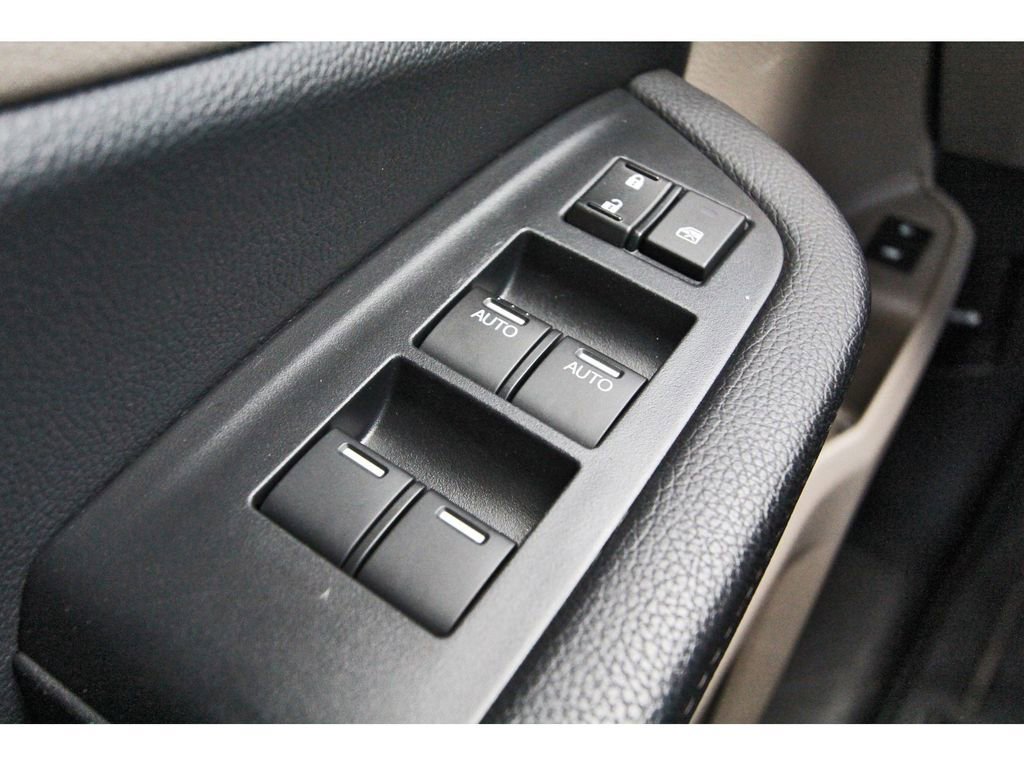Used 2022 Honda Pilot Touring image 23