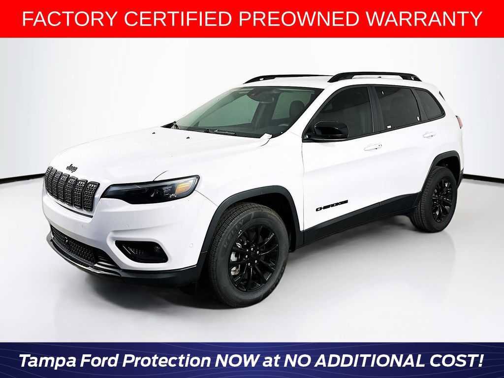 Used 2023 Jeep Cherokee Altitude Lux AWD/4WD image 1