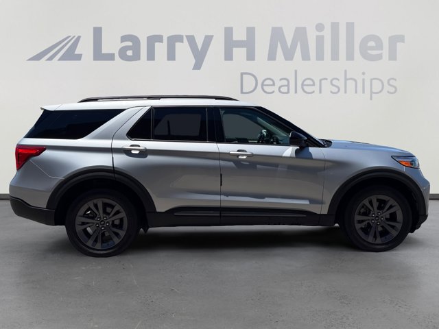 Certified 2023 Ford Explorer XLT w/ Equipment Group 202A AWD/4WD image 6