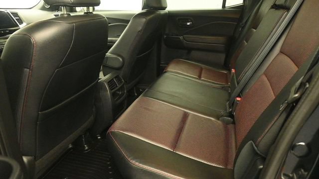 Used 2018 Honda Ridgeline Black Edition image 11