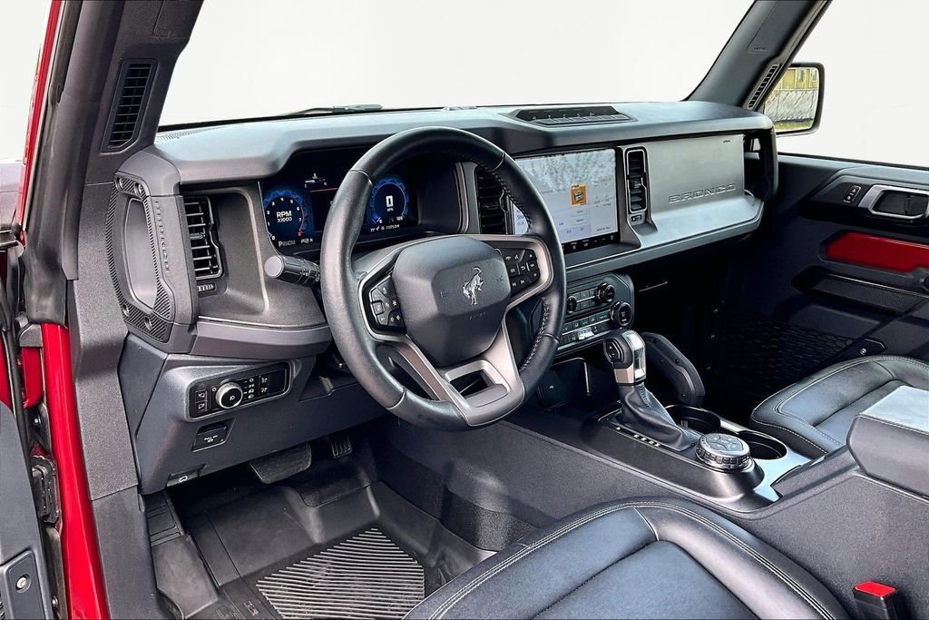 Certified 2025 Ford Bronco Badlands image 13