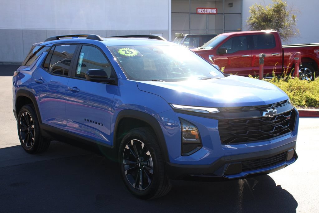 Used 2025 Chevrolet Equinox RS w/ Convenience Package III FWD image 11
