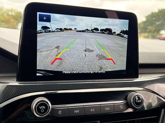 Certified 2025 Ford Escape ST-Line AWD/4WD image 17