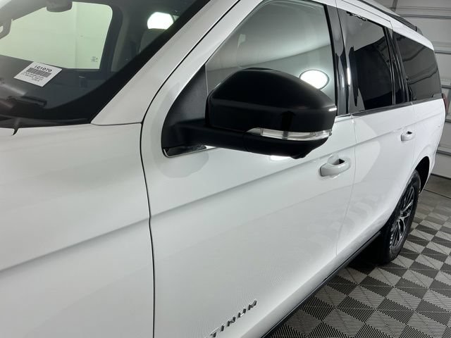 Certified 2025 Ford Expedition Max Platinum AWD/4WD image 11