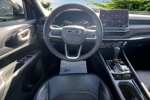 Used 2023 Jeep Compass Trailhawk image 7