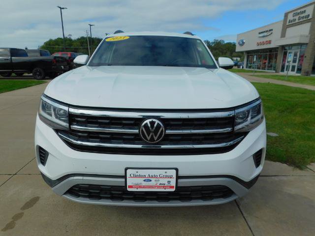 Used 2023 Volkswagen Atlas SE w/ Black Wheel Package AWD/4WD image 2