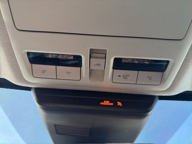 Used 2020 MAZDA CX-30 Premium image 34