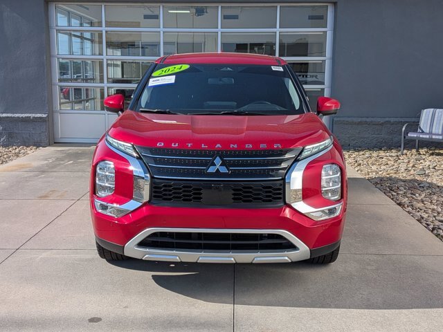 Used 2024 Mitsubishi Outlander SE FWD image 9