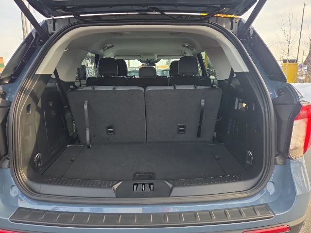 Certified 2025 Ford Explorer Active image 11