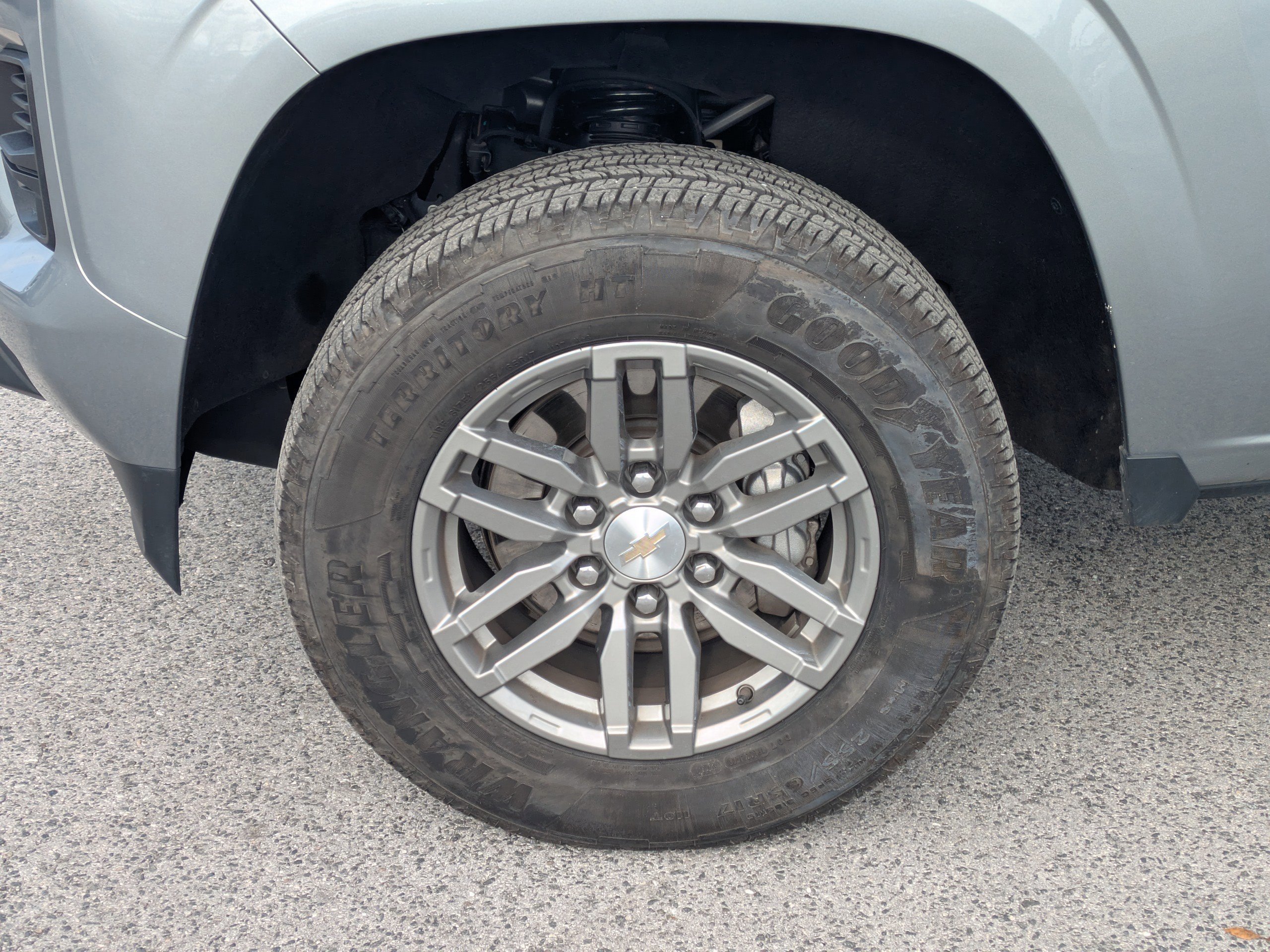 Used 2024 Chevrolet Colorado LT w/ LT Convenience Package II image 20