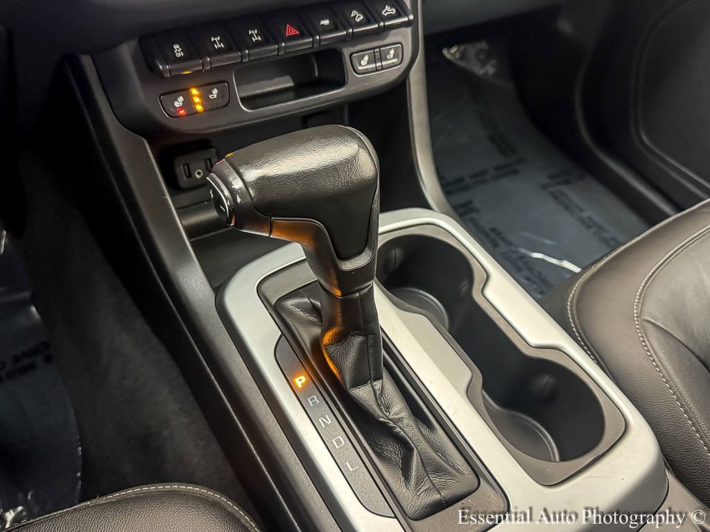 Used 2020 Chevrolet Colorado ZR2 w/ ZR2 Dusk Special Edition image 18