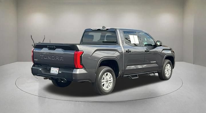 Used 2023 Toyota Tundra SR5 w/ SR5 Convenience Package AWD/4WD image 5