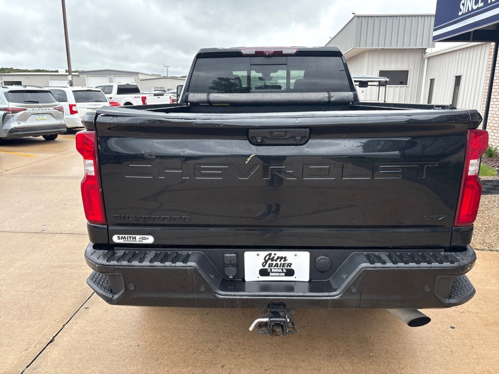 Used 2022 Chevrolet Silverado 2500 LTZ w/ LTZ Plus Package AWD/4WD image 11