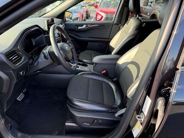 Certified 2024 Ford Escape ST-Line image 13