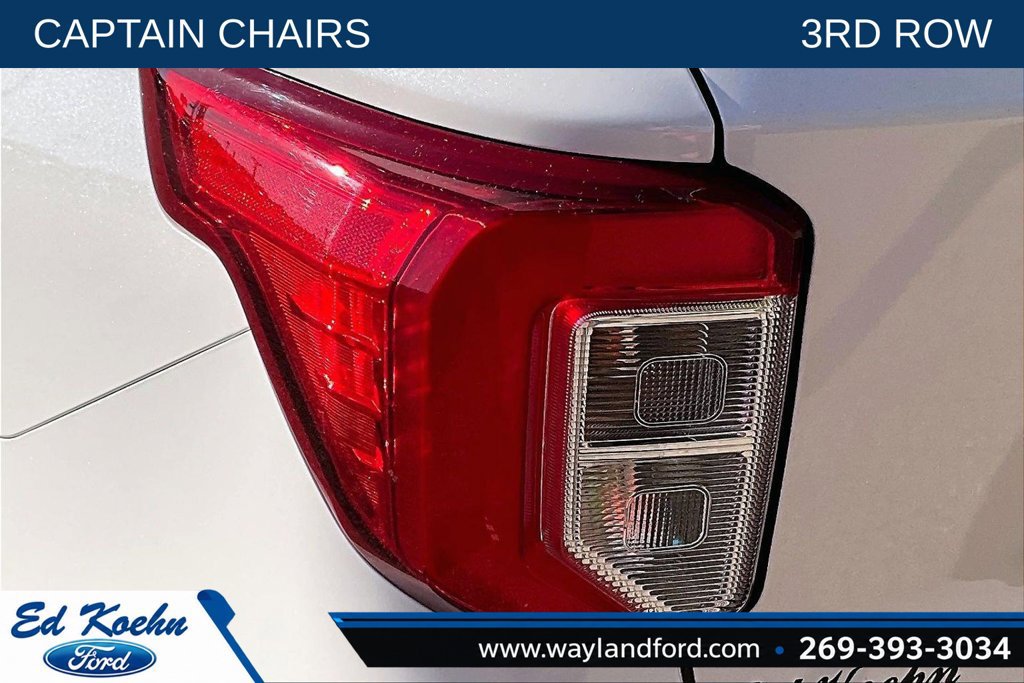 Certified 2022 Ford Explorer XLT w/ Equipment Group 202A AWD/4WD image 30