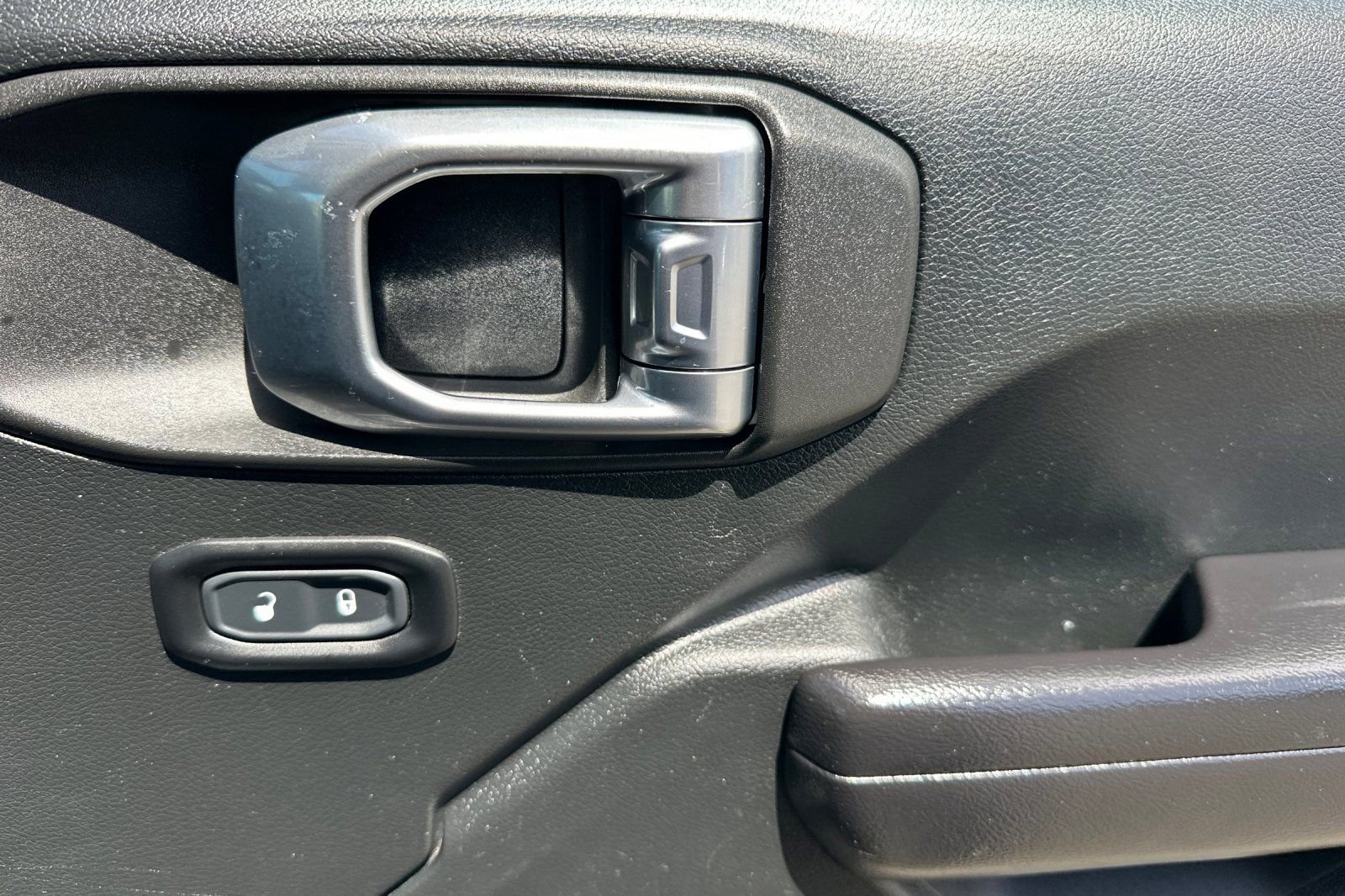 Used 2020 Jeep Wrangler Unlimited Sport S AWD/4WD image 21