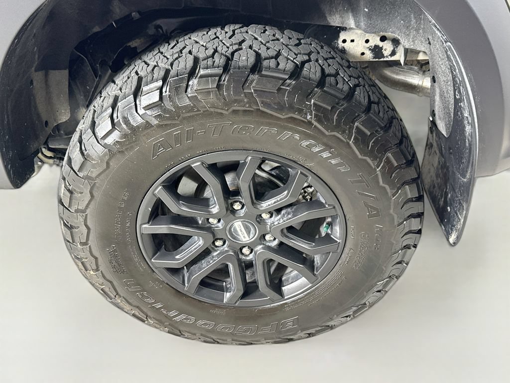 Certified 2025 Ford Ranger Raptor AWD/4WD image 32