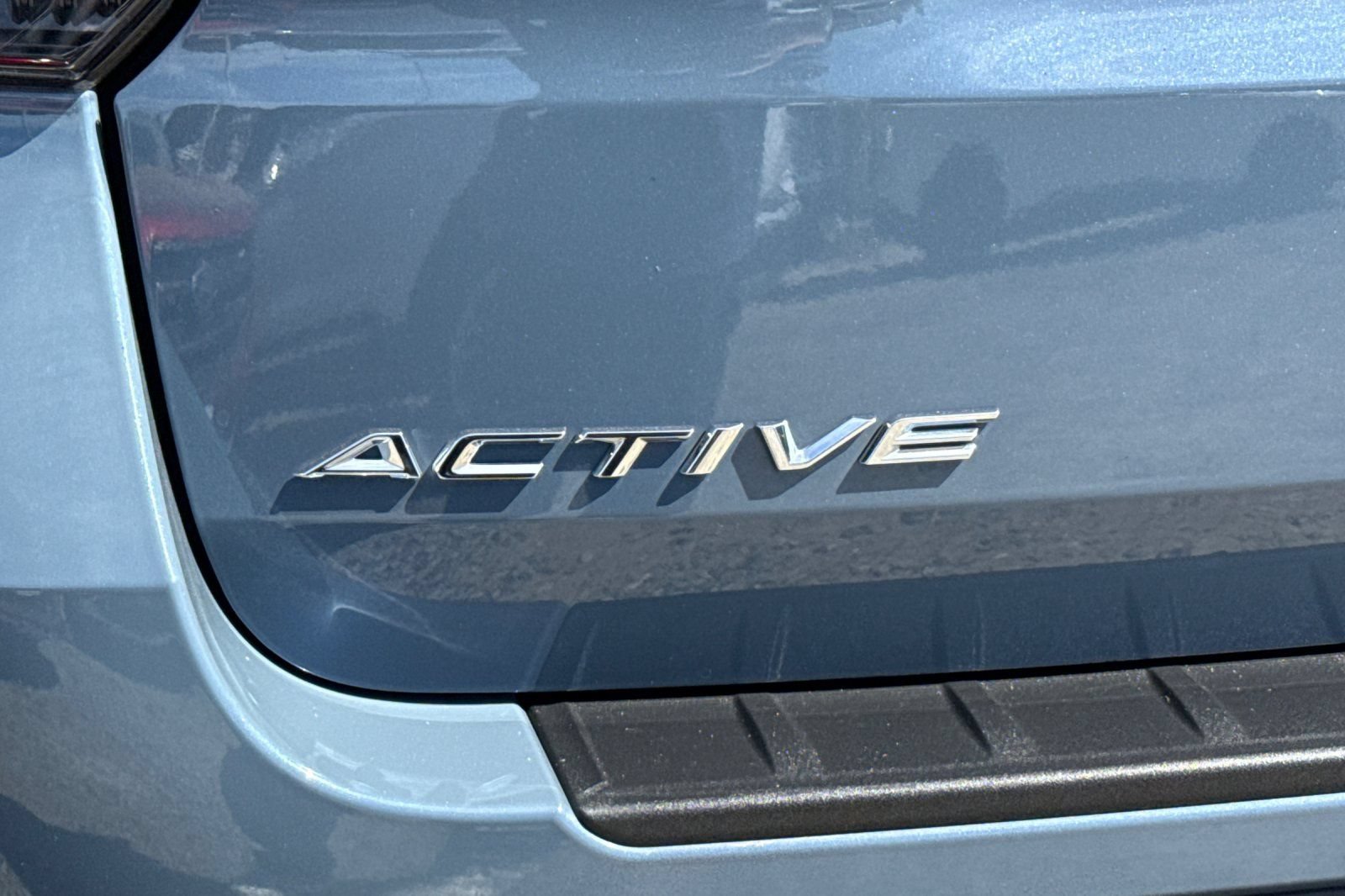 Certified 2025 Ford Explorer Active RWD image 31