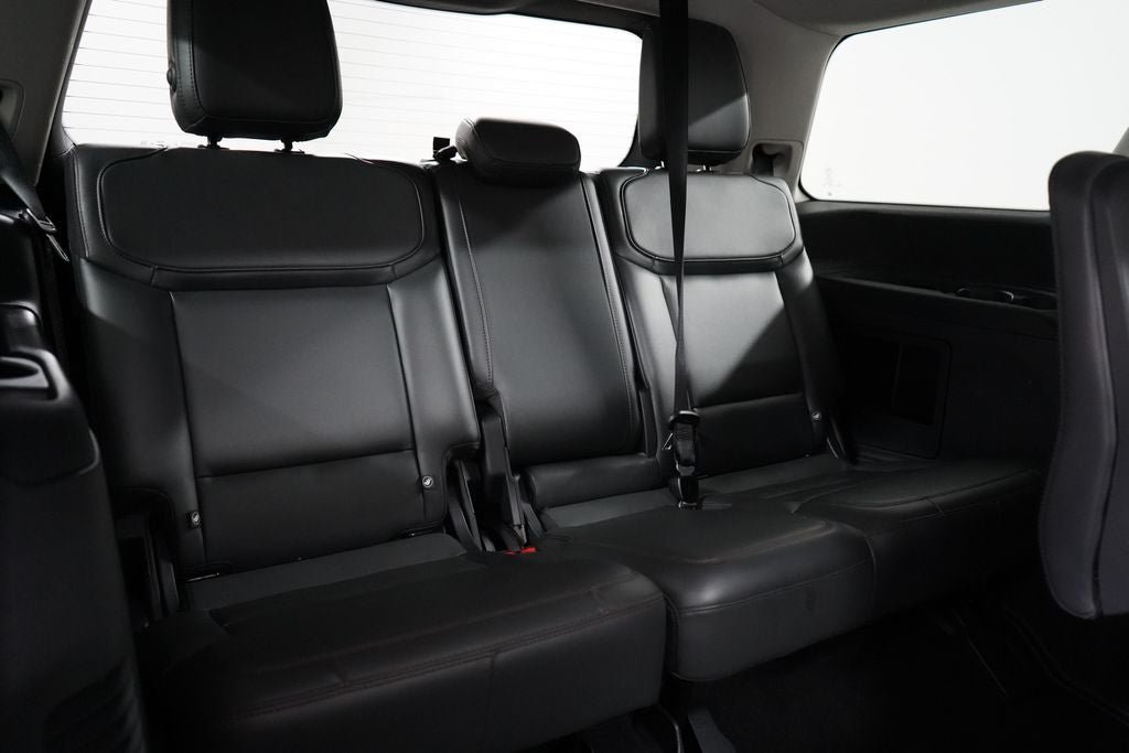 Certified 2025 Ford Expedition Active AWD/4WD image 23