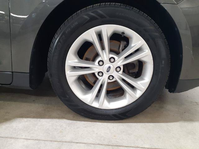 Certified 2019 Ford Taurus SE FWD image 14