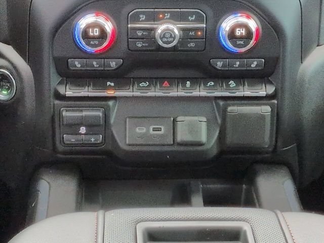 Used 2020 GMC Sierra 2500 AT4 w/ AT4 Premium Package AWD/4WD image 19