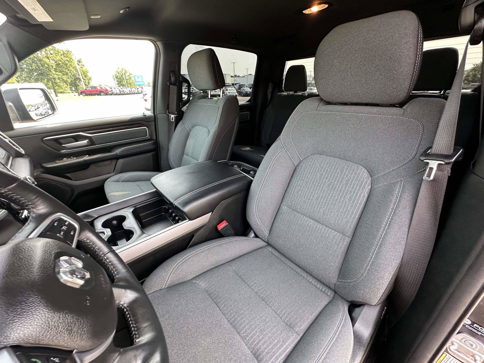 Used 2022 RAM 1500 Big Horn AWD/4WD image 21