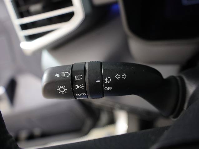 Used 2023 Toyota Tundra Platinum AWD/4WD image 29