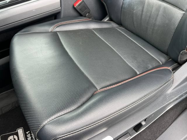 Certified 2024 Ford F350 Lariat w/ Lariat Ultimate Package AWD/4WD image 23