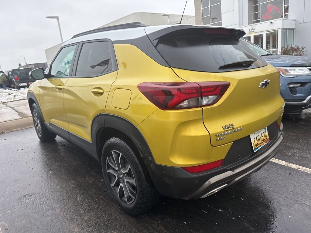 Used 2023 Chevrolet TrailBlazer ACTIV w/ Sun and Liftgate Package image 3