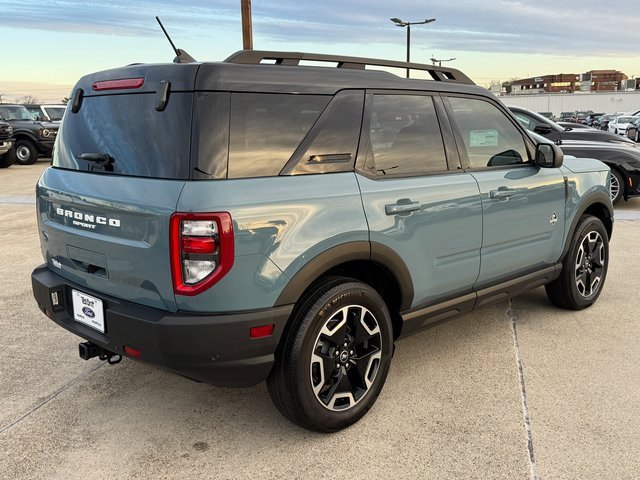 Certified 2022 Ford Bronco Sport Outer Banks w/ Tech Package image 5