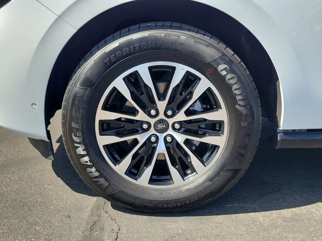 Certified 2025 Ford Expedition Max Platinum AWD/4WD image 32