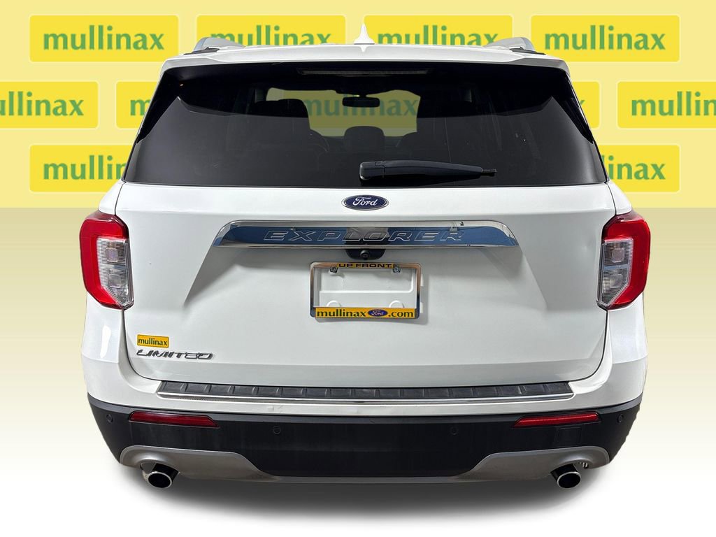 Certified 2021 Ford Explorer Limited w/ Equipment Group 301A RWD image 8