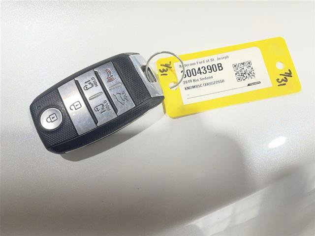Used 2019 Kia Sedona EX FWD image 39