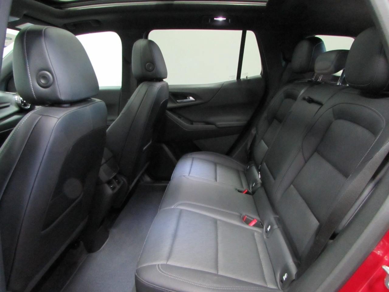 Used 2025 Chevrolet Equinox LT w/ Convenience Package II AWD/4WD image 15