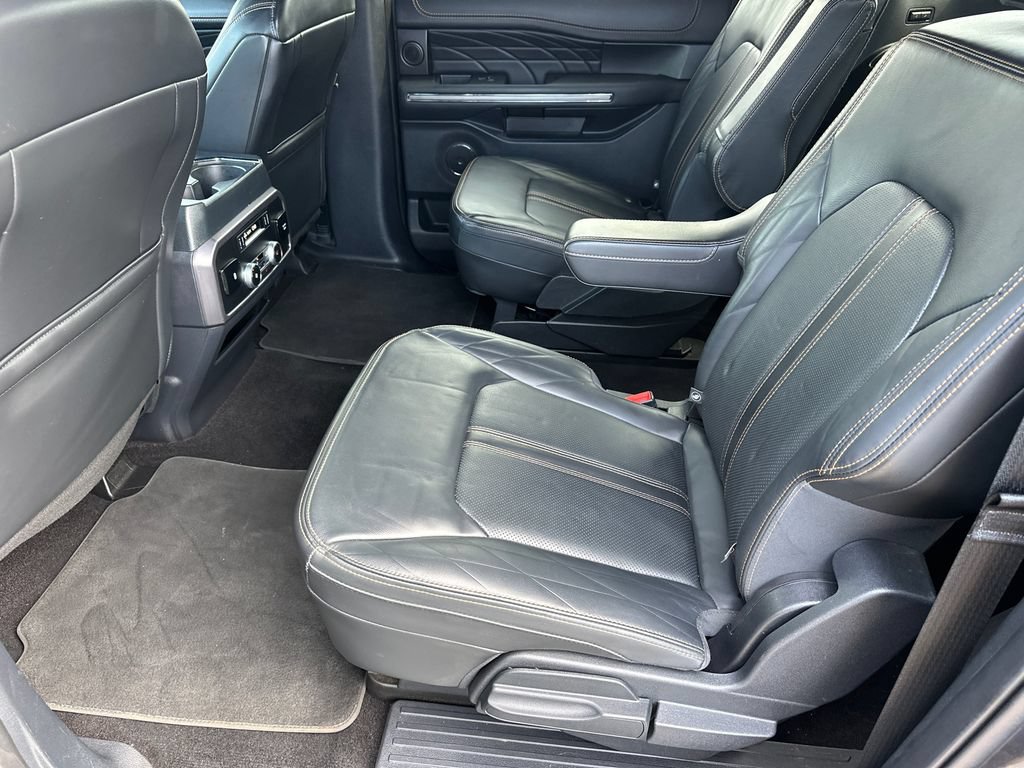 Certified 2022 Ford Expedition Max Platinum RWD image 22