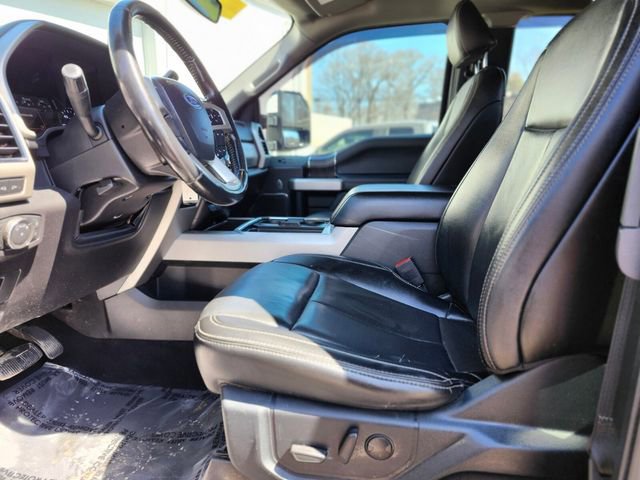 Certified 2021 Ford F350 Lariat w/ Chrome Package image 18