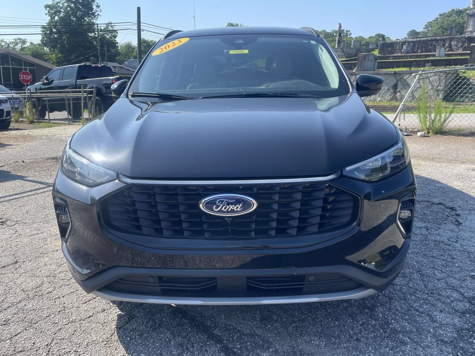 Certified 2023 Ford Escape Platinum AWD/4WD image 12