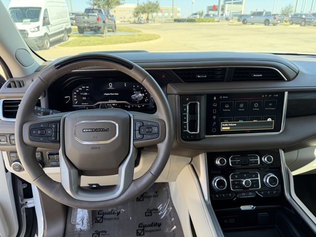 Used 2023 GMC Yukon XL Denali w/ Denali Reserve Package image 15