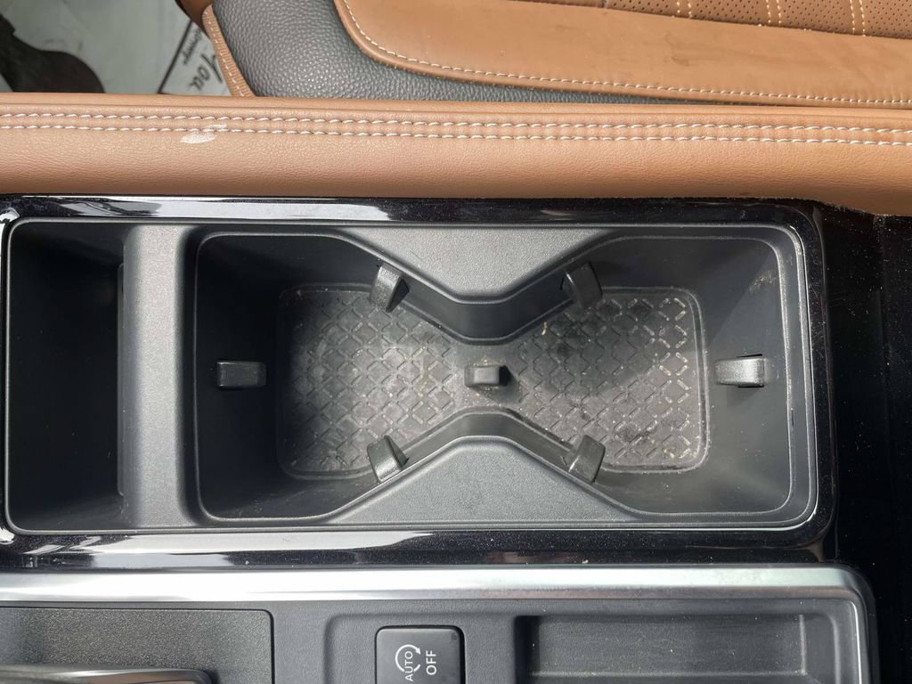 Used 2023 Nissan Pathfinder Platinum w/ Cargo Package FWD image 18