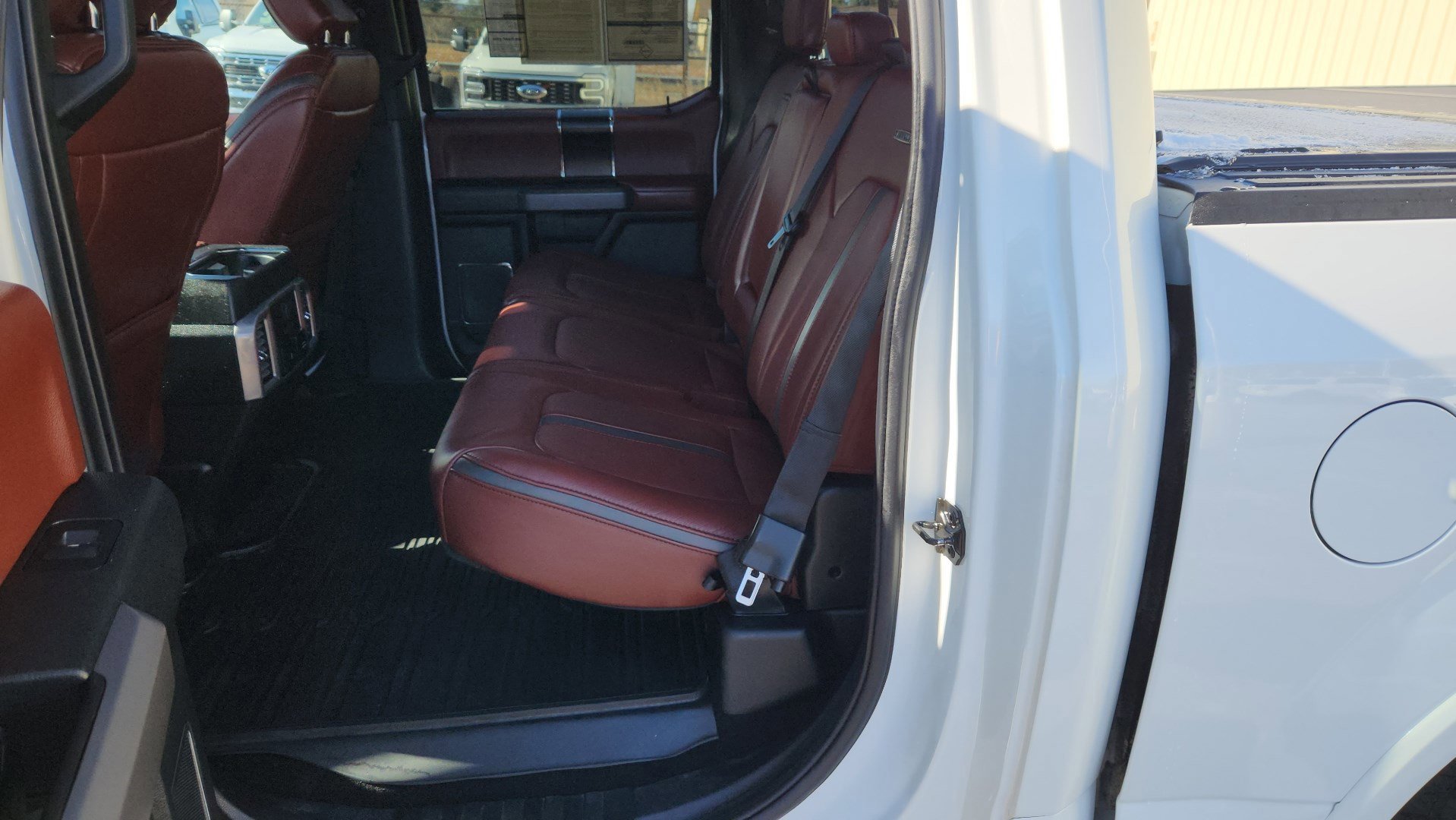 Certified 2020 Ford F150 Platinum w/ Equipment Group 701A Luxury image 28