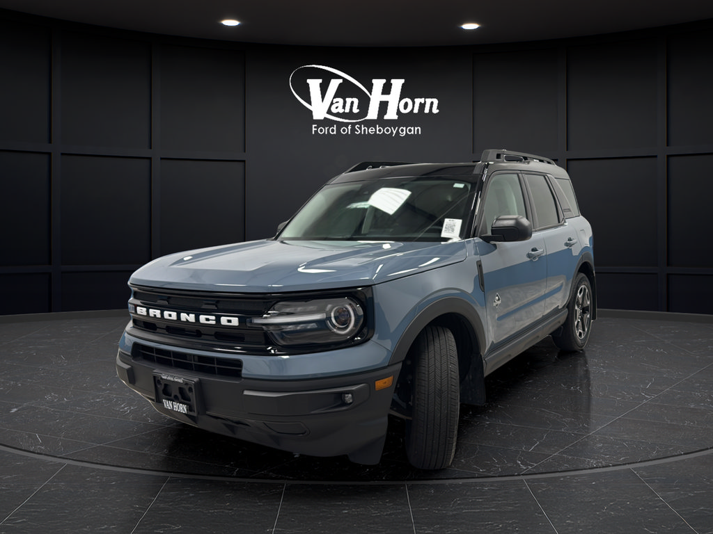 Certified 2024 Ford Bronco Sport Outer Banks w/ Tech Package AWD/4WD image 3