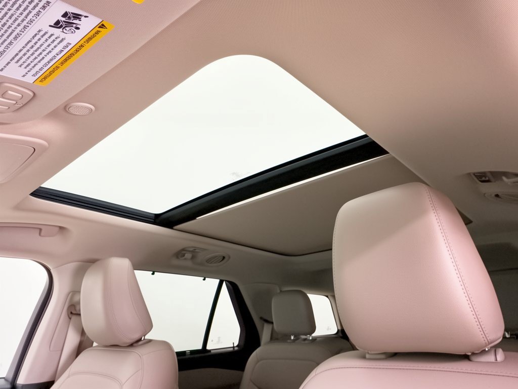 Certified 2023 Ford Explorer Limited w/ Limited Technology Package RWD image 27