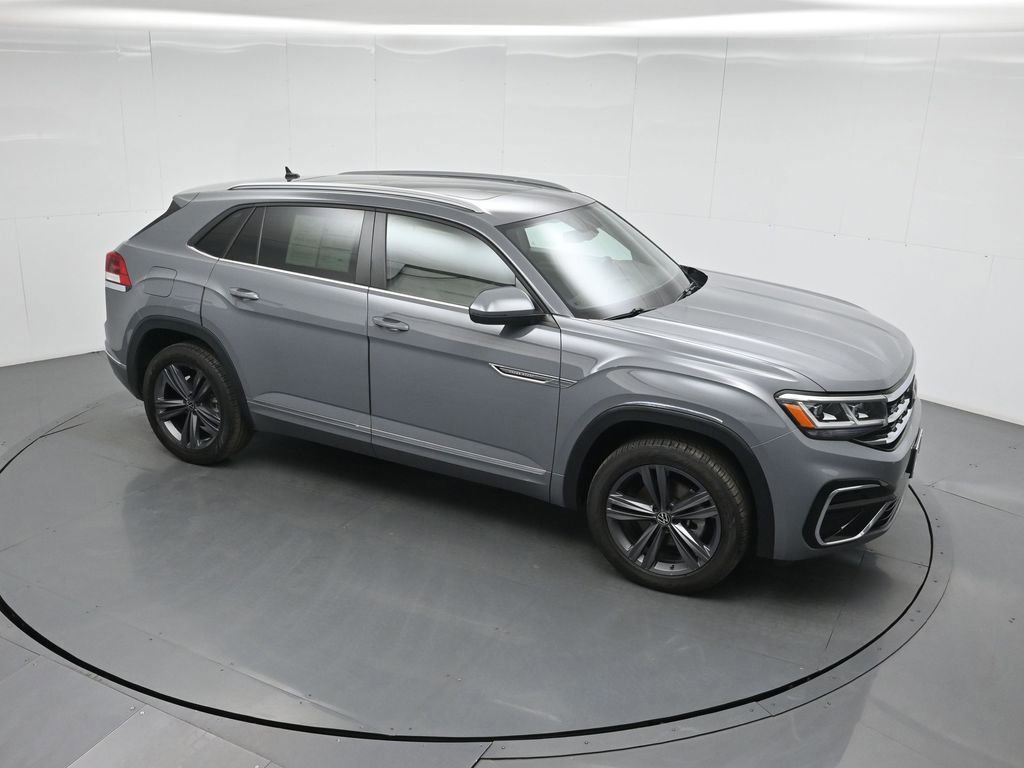 Used 2021 Volkswagen Atlas Cross Sport SE image 4