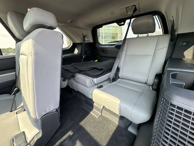 Used 2024 Toyota Sequoia Limited AWD/4WD image 24