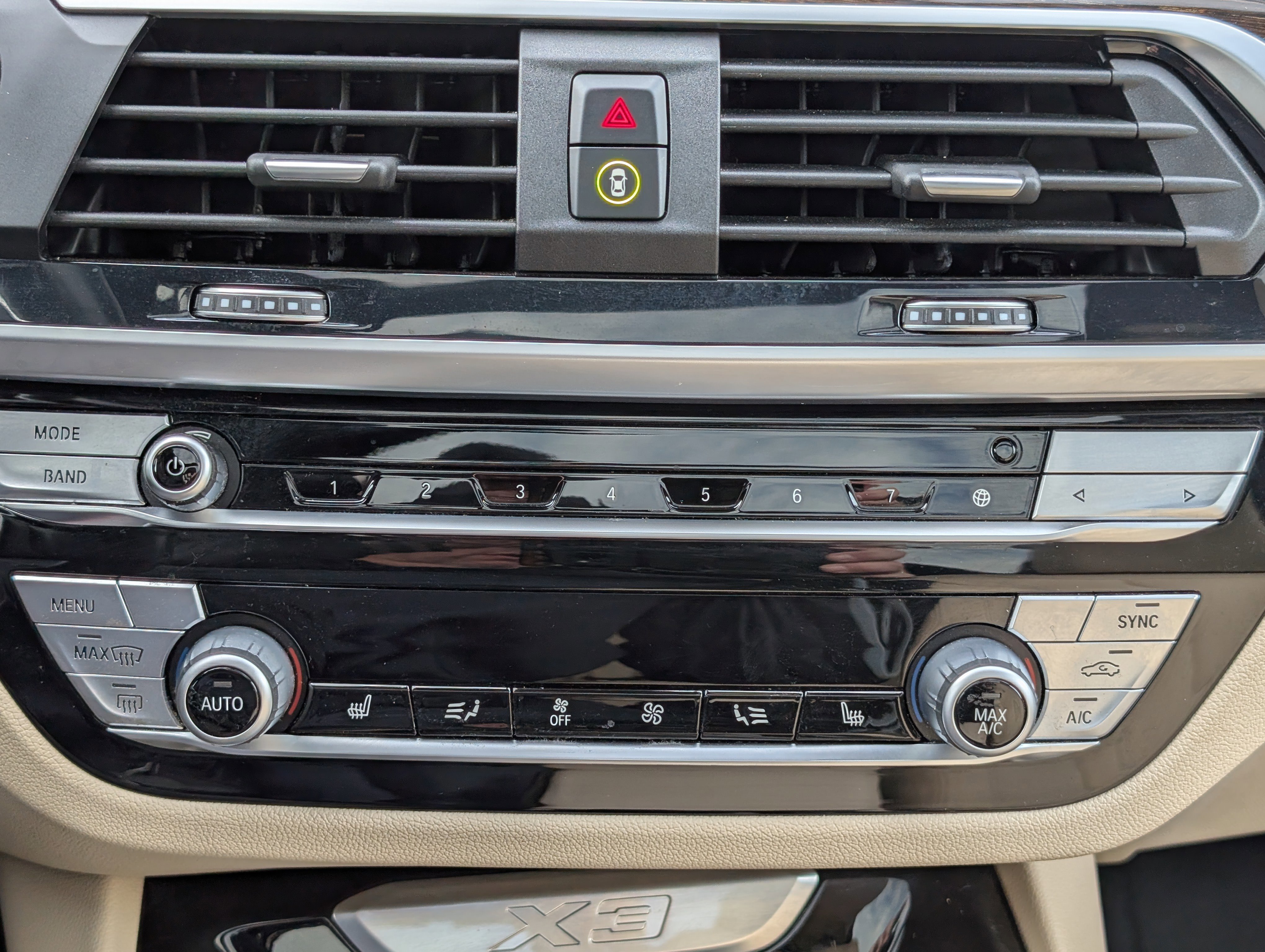 Used 2021 BMW X3 xDrive30i w/ Premium Package image 30