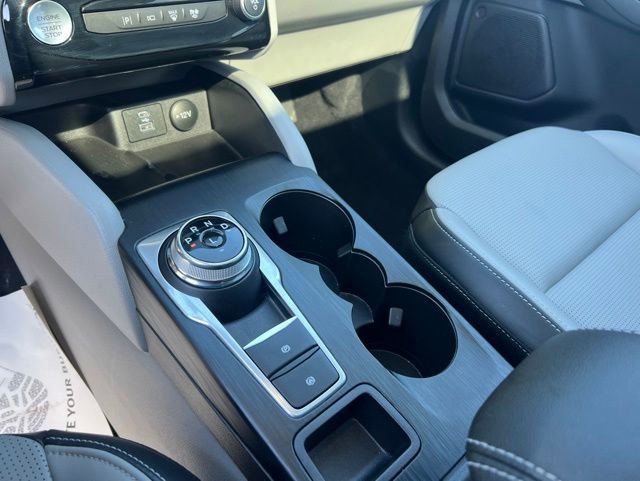 Certified 2023 Ford Escape Platinum AWD/4WD image 16