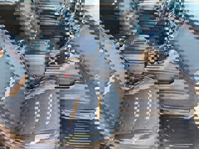 Used 2023 GMC Yukon AT4 w/ AT4 Premium Package image 15