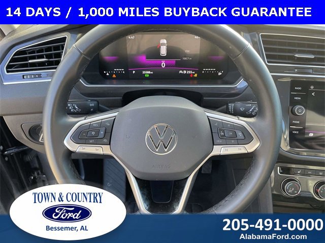 Used 2024 Volkswagen Tiguan Wolfsburg Edition image 18