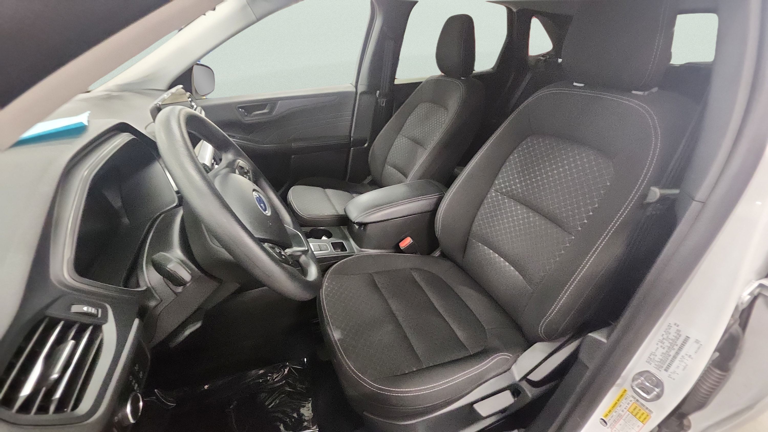 Certified 2025 Ford Escape Active w/ Tech Pack #1 AWD/4WD image 21