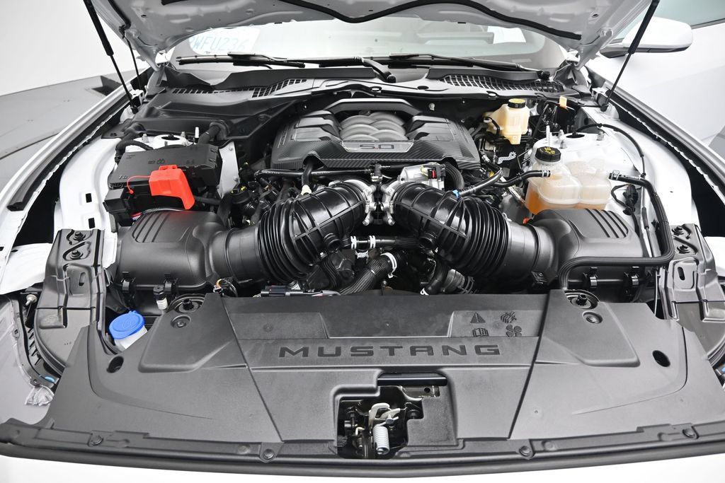 Certified 2025 Ford Mustang GT RWD image 23